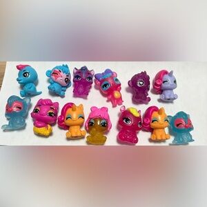 Hatchimals CollEGGtibles Wilder Wings Lot 13 w/ 2 duplicates No Wings